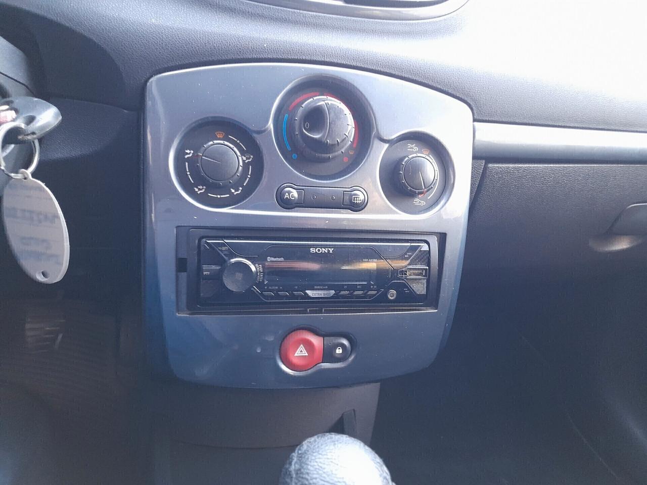 Renault Clio Storia 1.2 5 porte Dynamique