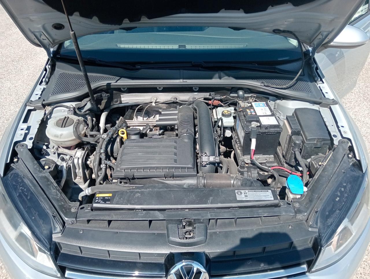 Volkswagen Golf 1.2 TSI 105 CV 5p. OK NEOPATENTATI