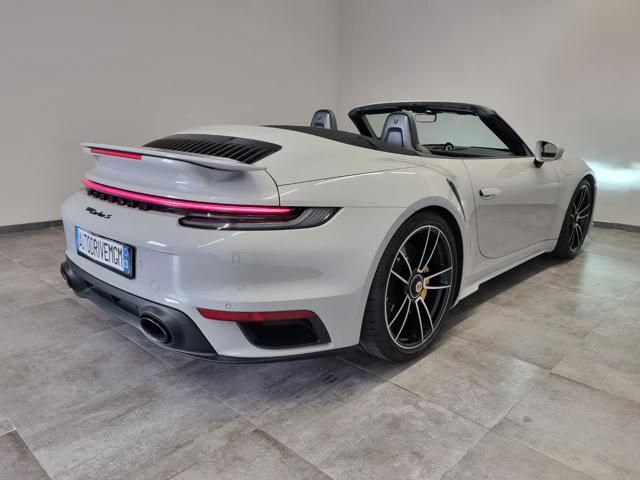 PORSCHE 911 Turbo S Cabriolet 650 cv