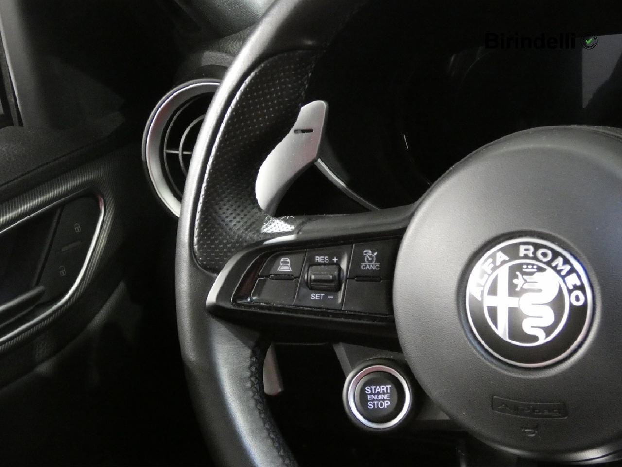 ALFA ROMEO Giulia (2016) - Giulia 2.2 Turbodiesel 210 CV AT8 AWD Q4 Veloce