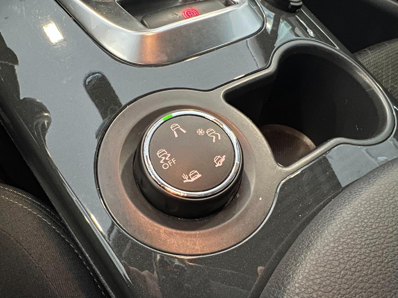 Peugeot 3008 1.6 HDi 115CV Allure