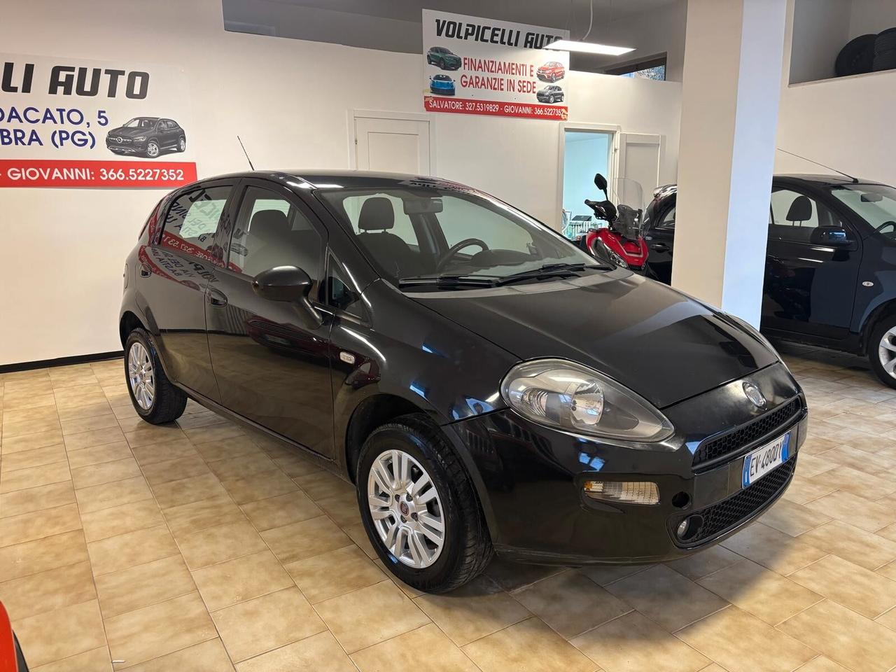 FIAT PUNTO ANNO 2014 BZ METANO ADATTA NEOPATENTATI KM 200 MILA