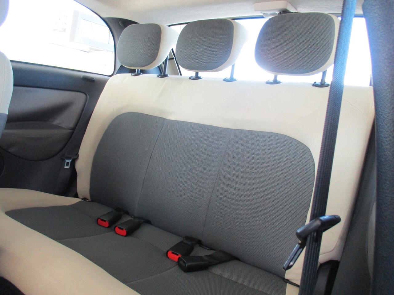 Lancia Ypsilon 1.2 PLATINO