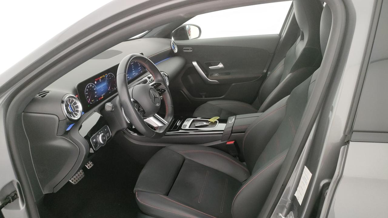 Mercedes-Benz Classe A - W177 2023 - A 200 d AMG Line Premium Plus auto