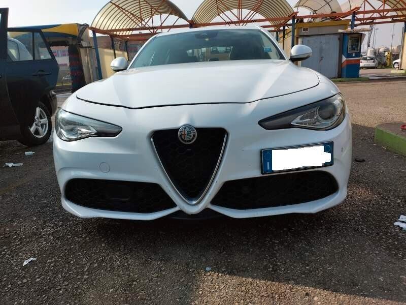 Alfa Romeo Giulia 2.2 Turbodiesel 210 CV AT8 AWD Q4 Veloce MOTORE KO!!!!!!