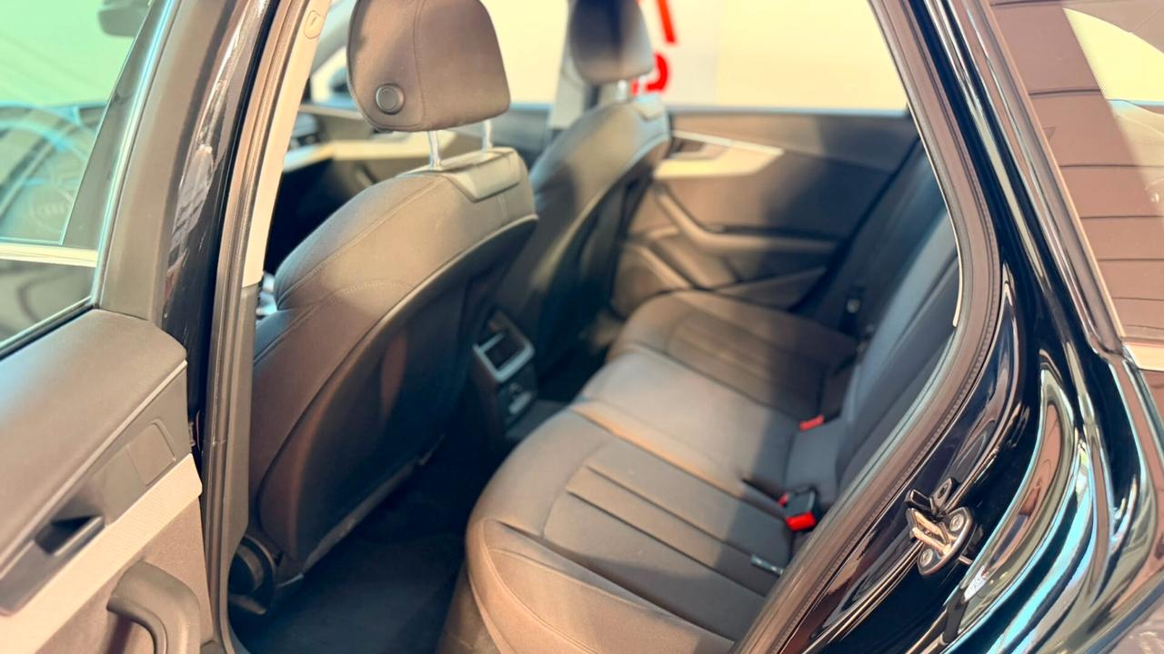 Audi A4 Avant 2.0 TDI 190 CV ultra Design