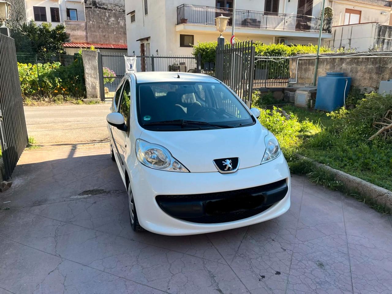 PEUGEOT 107 1.0 BENZINA