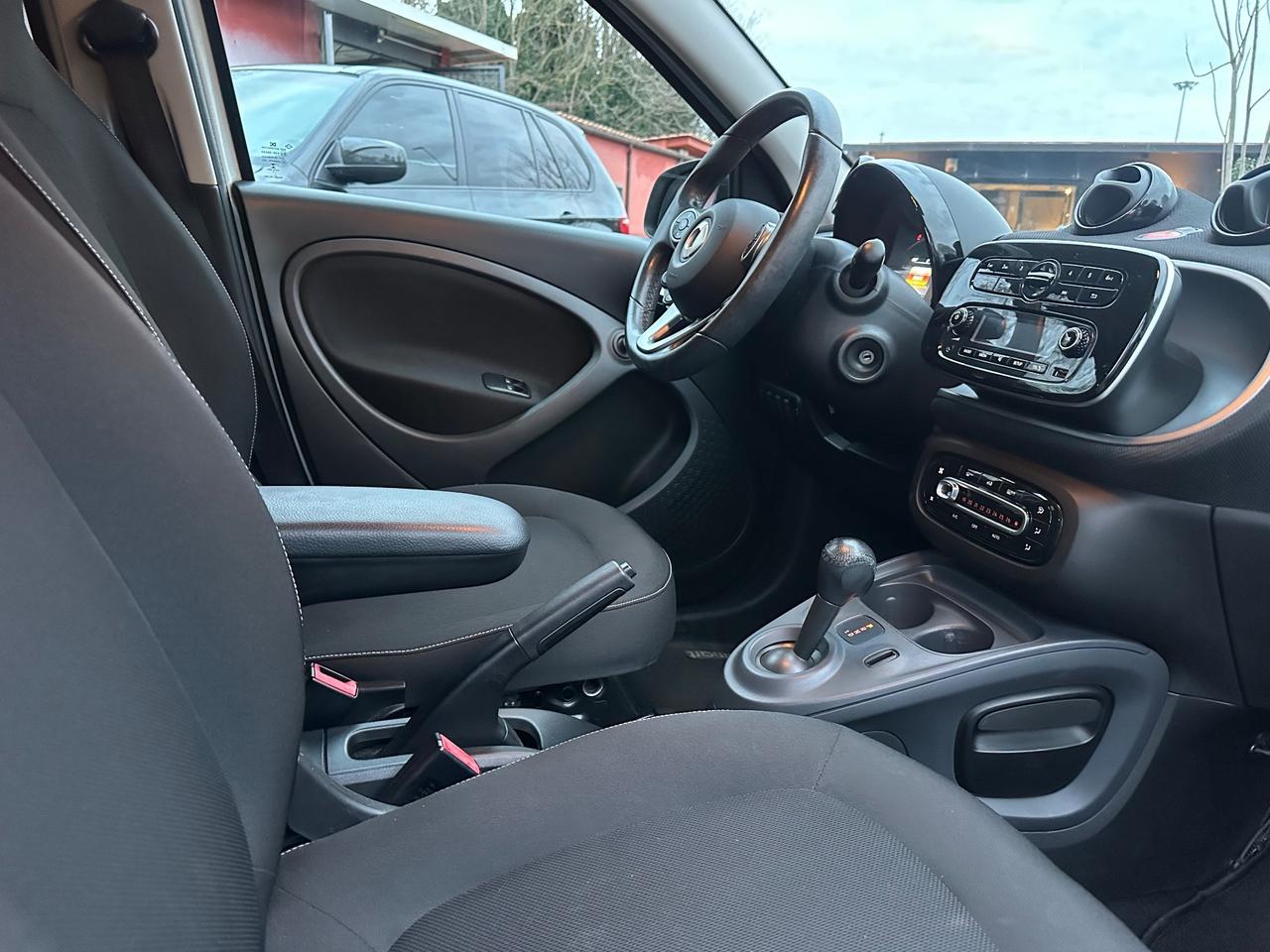 Smart ForFour 70 1.0 twinamic Passion Full Led NO OBBLIGO FINANZIARIO UNIPRO PERMUTE RATE