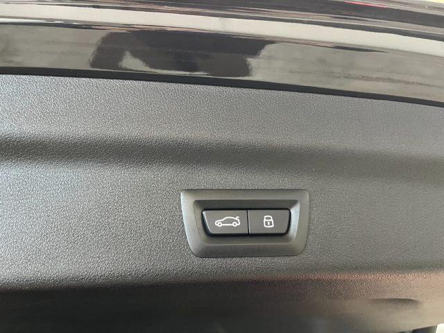 BMW X1 sDrive 20d Msport "18 M sport /Telec+Park/Navi/Led