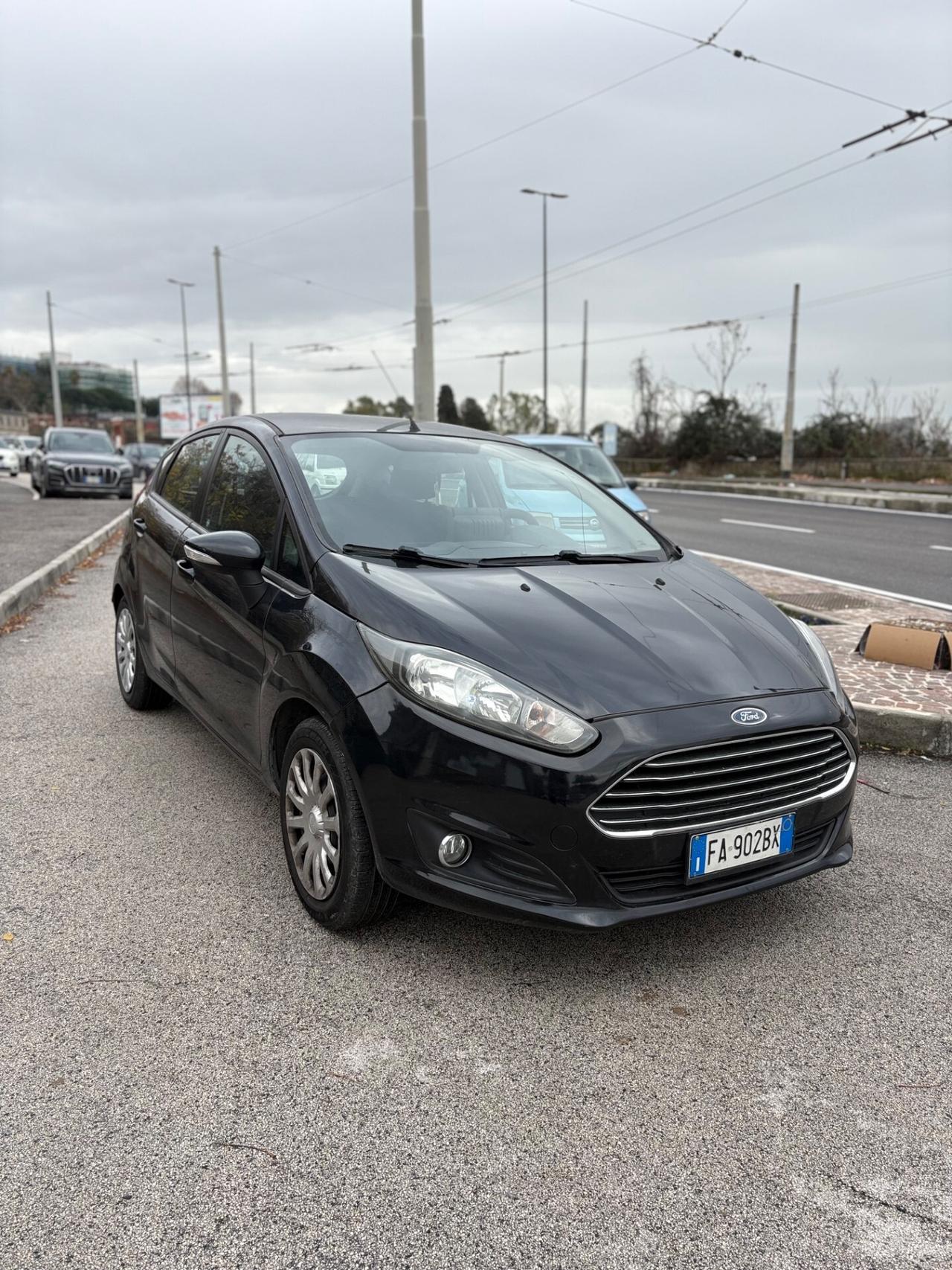 Ford Fiesta 1.2cc Benz/GPL TOUCH & NAVIGATORE