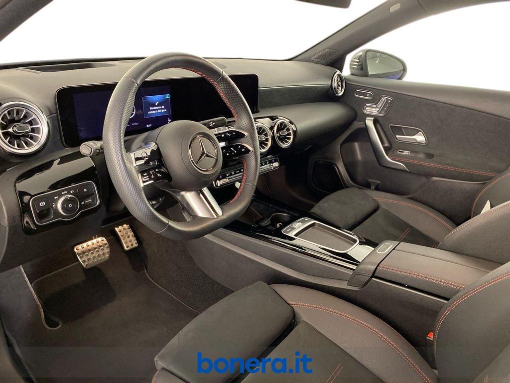 Mercedes Classe A 250 250 e Plug-In-Hybrid Premium Plus AMG Line Speedshift DCT AMG 8G