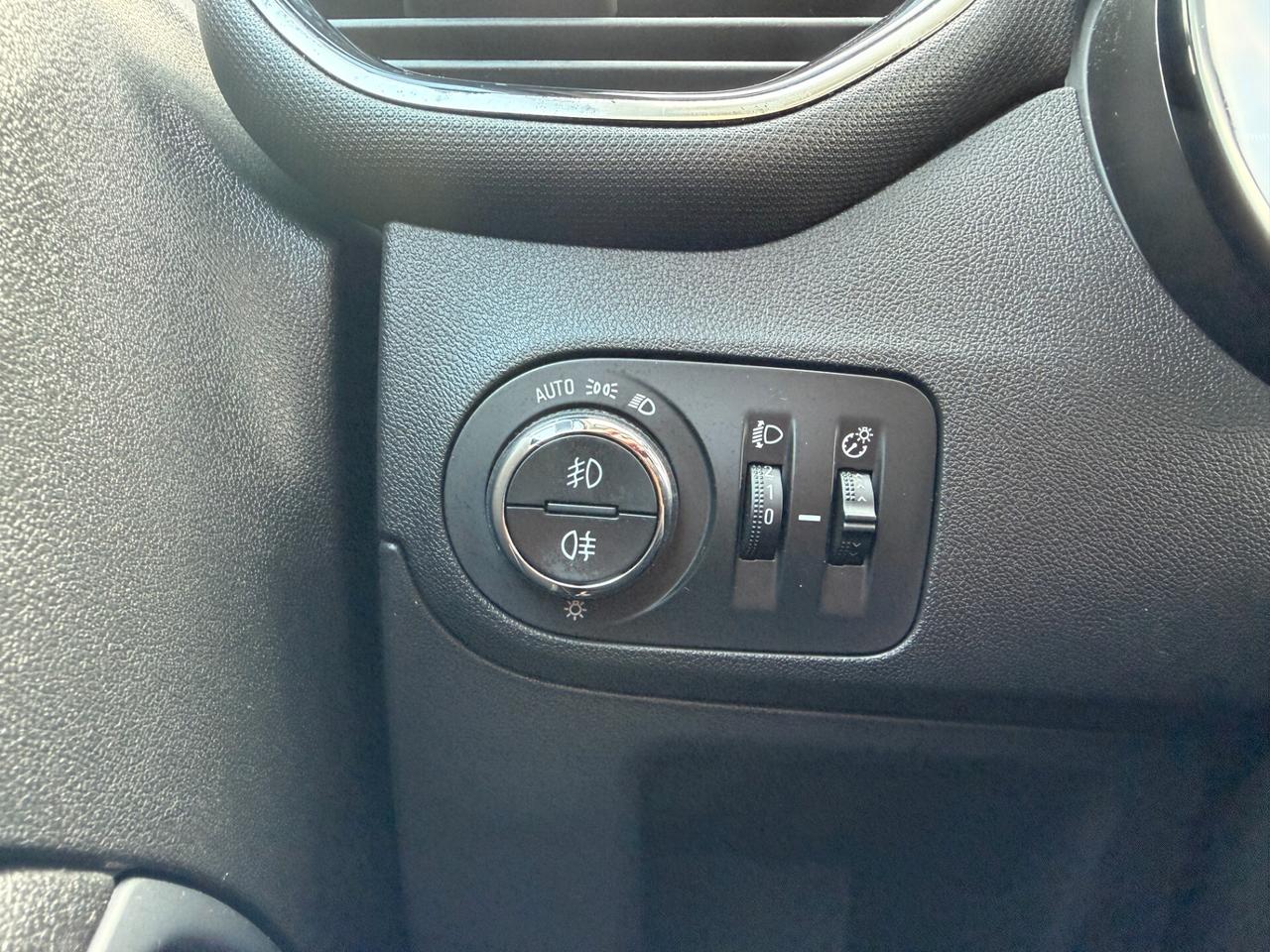 OPEL CROSSLAND 2021 1.5 DIESEL 110 CV