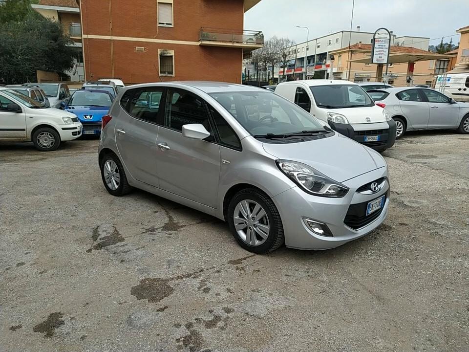 Hyundai iX20 1.4 CRDI 90 CV Style Neopatentati