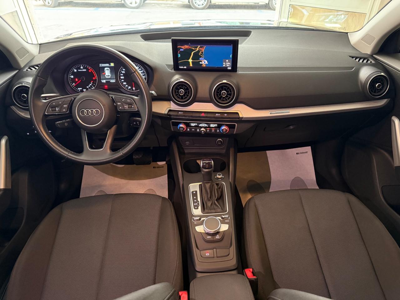 Audi Q2 35 TDI quattro S tronic Business