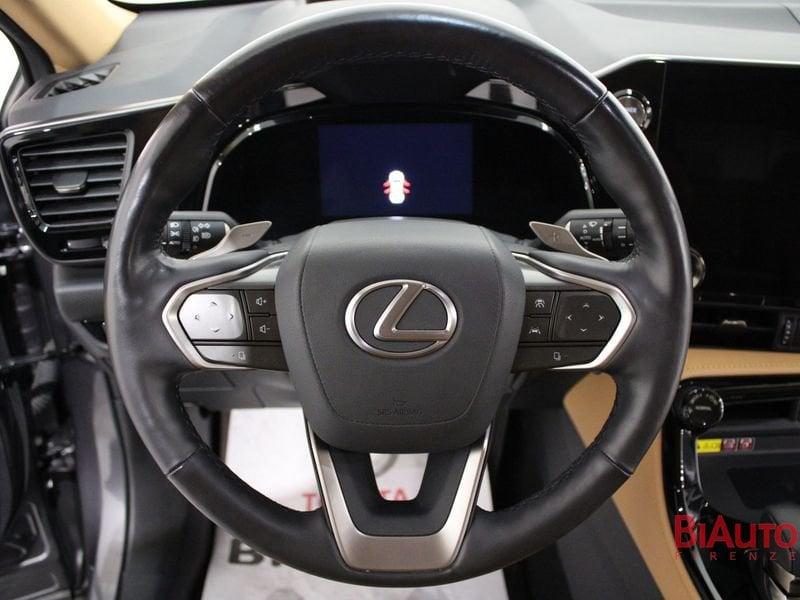 Lexus NX NX Plug-in 4WD Luxury