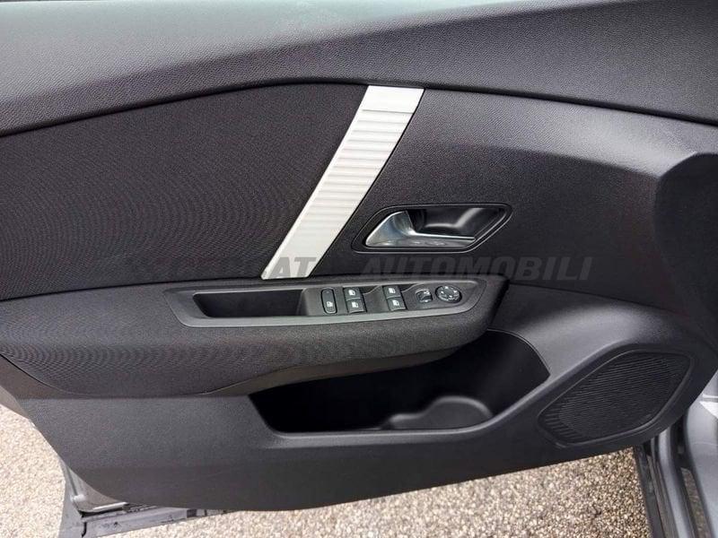 Citroën C4 C4 1.2 puretech Plus s&s 130cv eat8