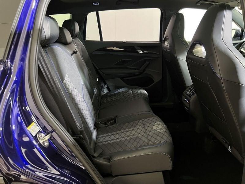 Volkswagen Tayron 1.5 TSI eHybrid DSG R-Line Plus