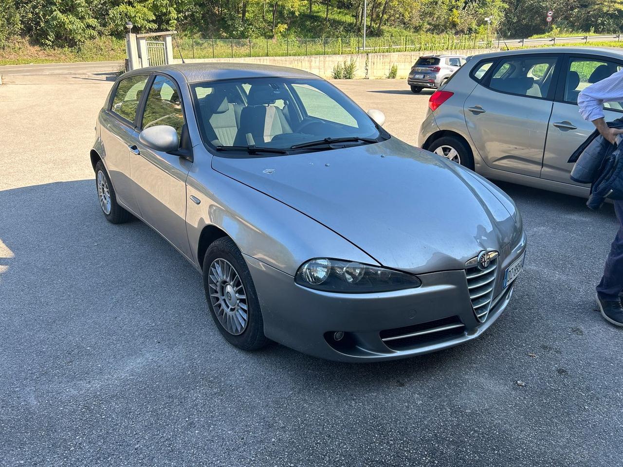 Alfa Romeo 147 1.9 JTDM 8V Moving