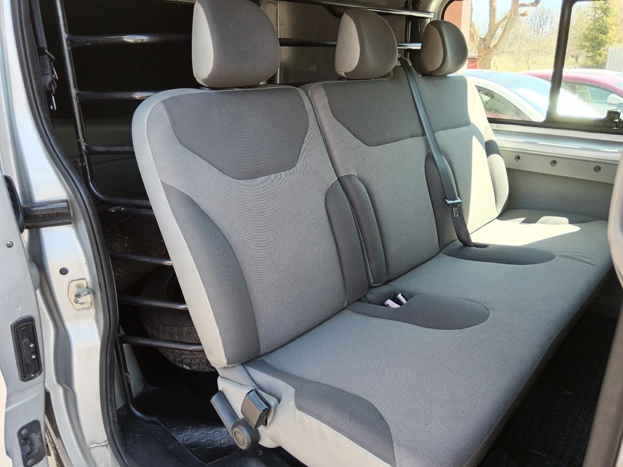 Renault Trafic 2.0 DCI 115CV AUTOCARRO 6 POSTI