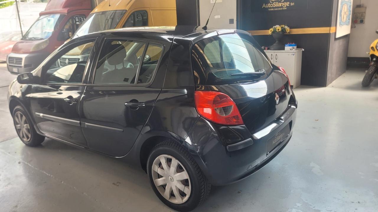 Renault Clio Storia 1.2 5 porte