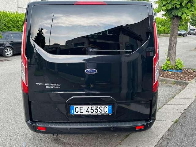 Ford Tourneo Custom 320 L2 H1 Titanium 2.0TDCi 185 Cv Auto 9 POSTI IVA