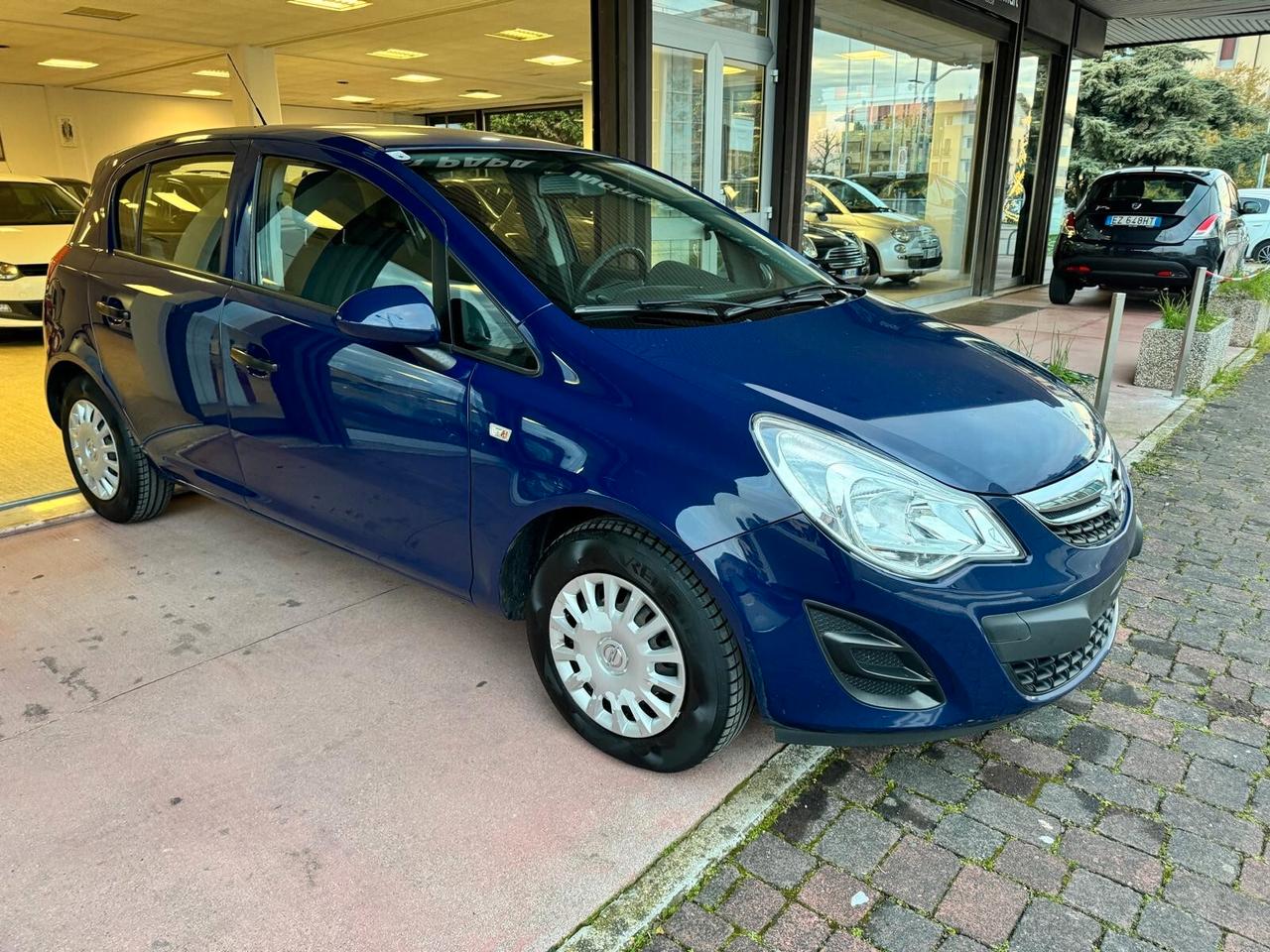 Opel Corsa 1.2 5 porte Edition