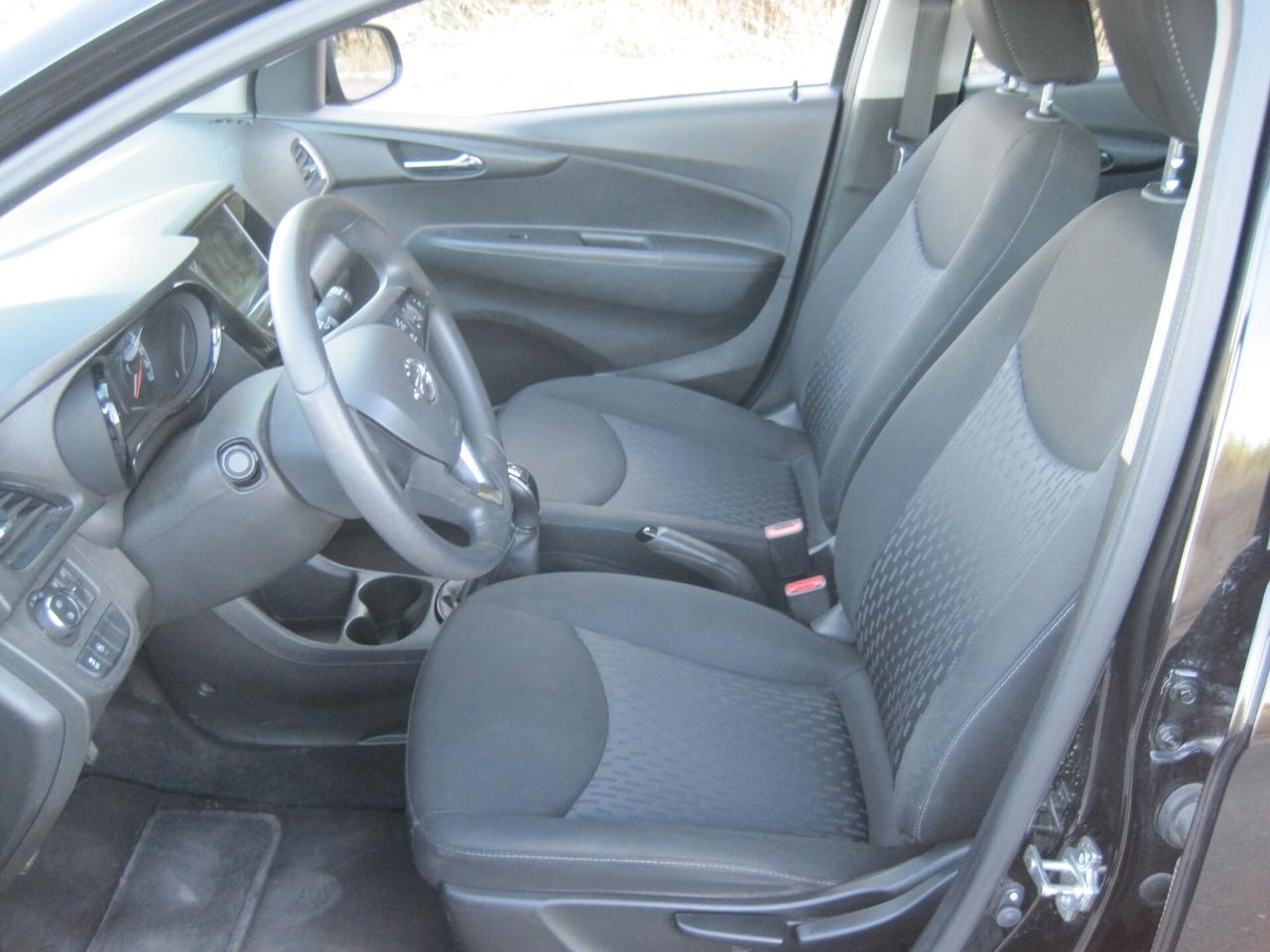 Opel Karl Rocks 1.0 75 CV