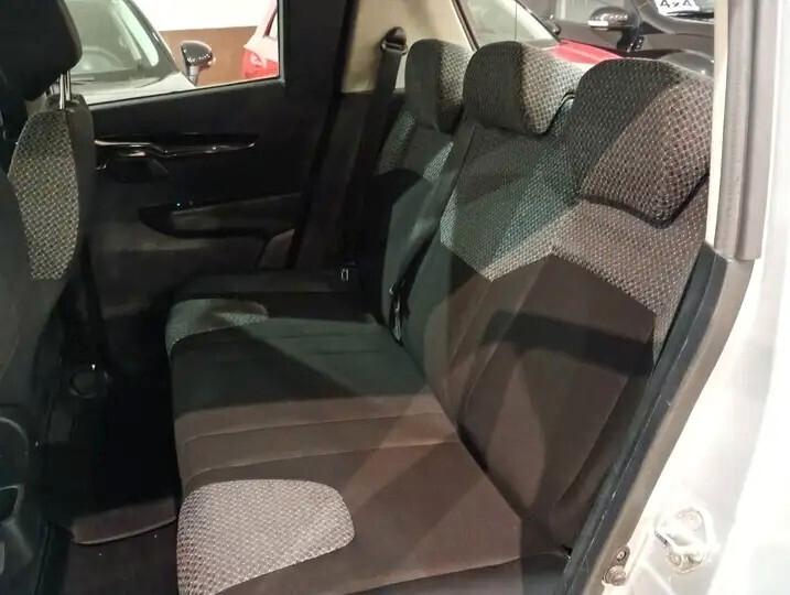 Mahindra KUV100 1.2 GPL K6+