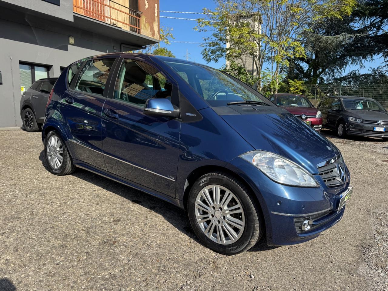 Mercedes-benz A 180 BlueEFFICIENCY Premium