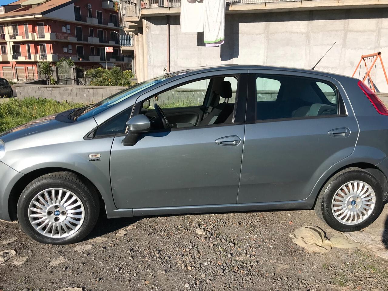 Fiat Grande Punto 1.3mljt NEOPATENTATI CHIAMA