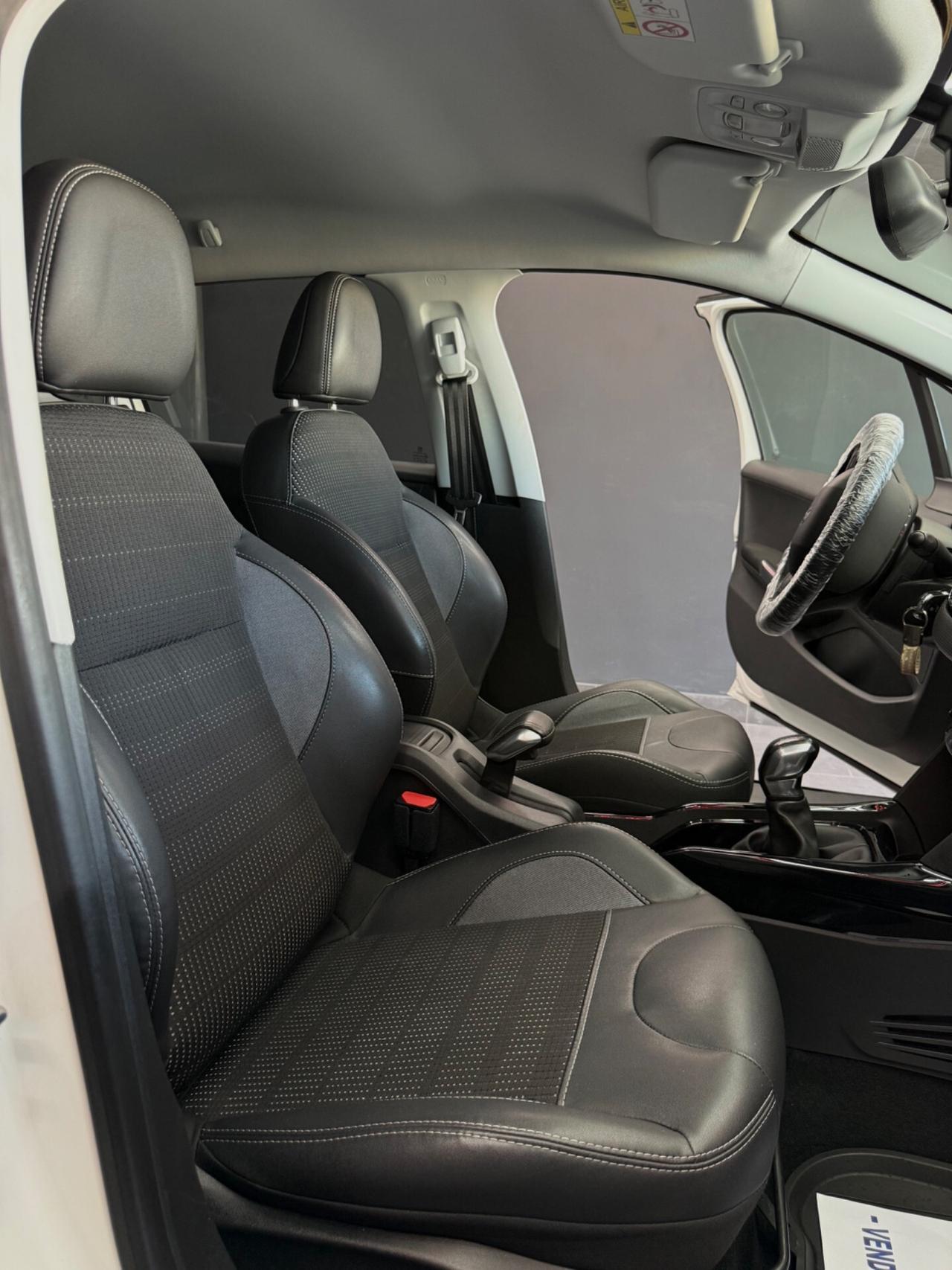 Peugeot 2008 1.6 BlueHDi Allure Pack 2018