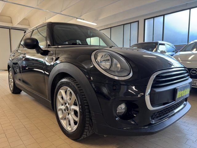 MINI One 1.5 One D Business NEOPATENTATI