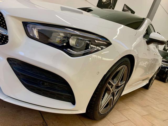 Mercedes-Benz CLA 200 CLA X118 Shooting Brake 200d Premium AMG auto