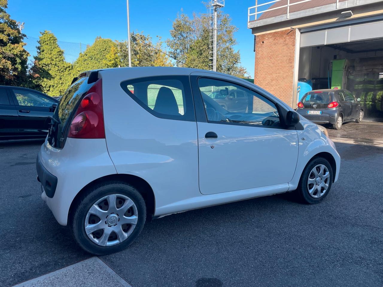 PEUGEOT 107 1.0 BENZINA-SOLO 49.000 KM -UNICO PROPRIETARIO