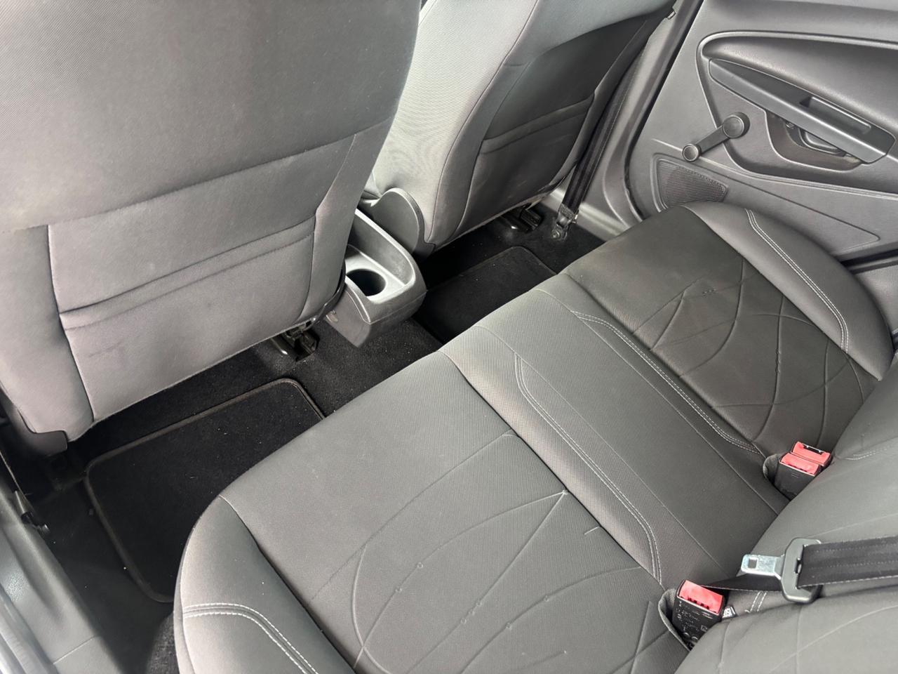 Ford Fiesta 1.4 5p. Bz.- GPL Titanium