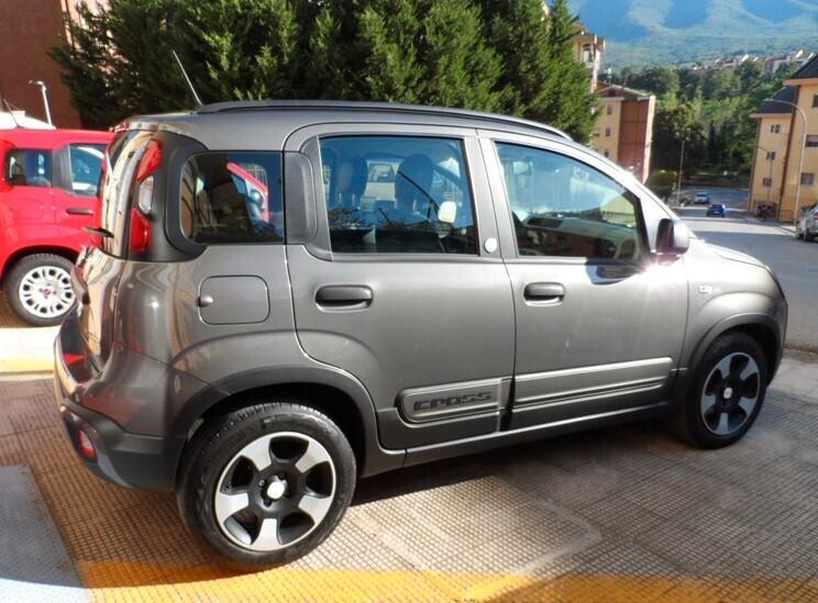 Fiat Panda Cross 1.0 Benzina Hybrid 70 cv