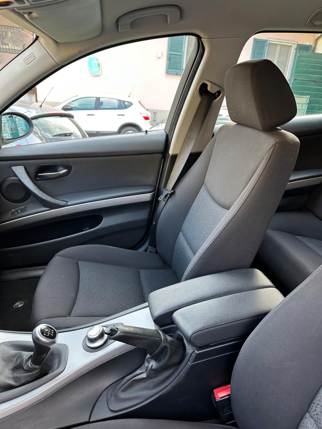 Bmw 318d TOURING ATTIVA BUONOSTATO KMCERT