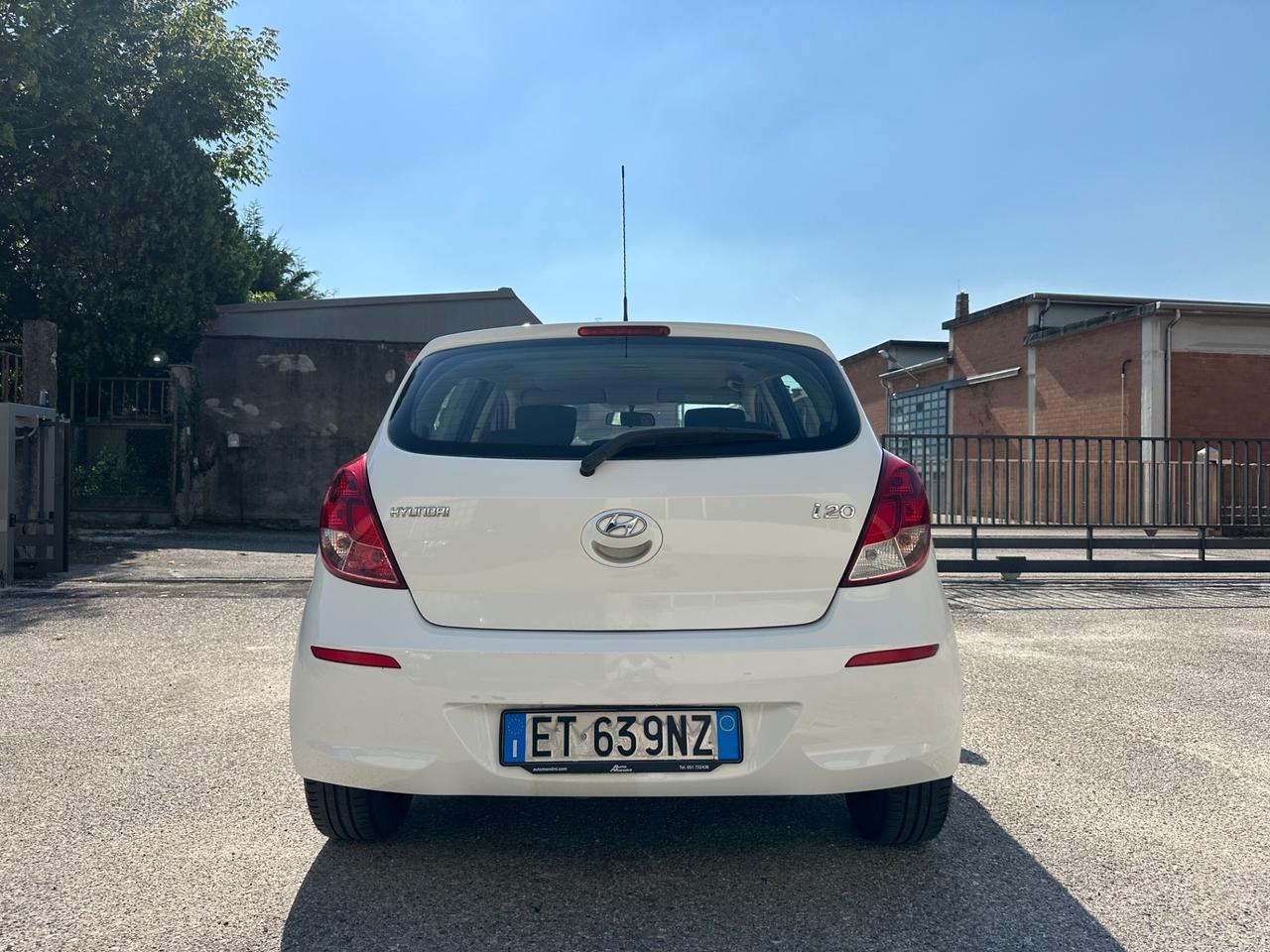 Hyundai i20 1.2 5p. Finanziabile OK NEOPATENTATI