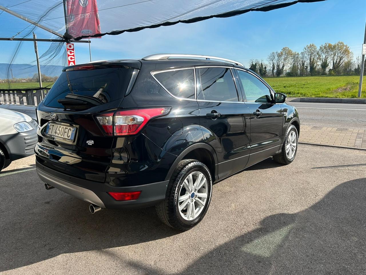 Ford Kuga 1.5 TDCI 120CV Business Powershift