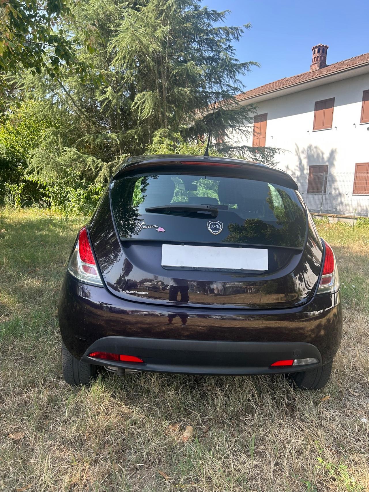 Lancia Ypsilon 1.2 69 CV 5 porte S&S Gold