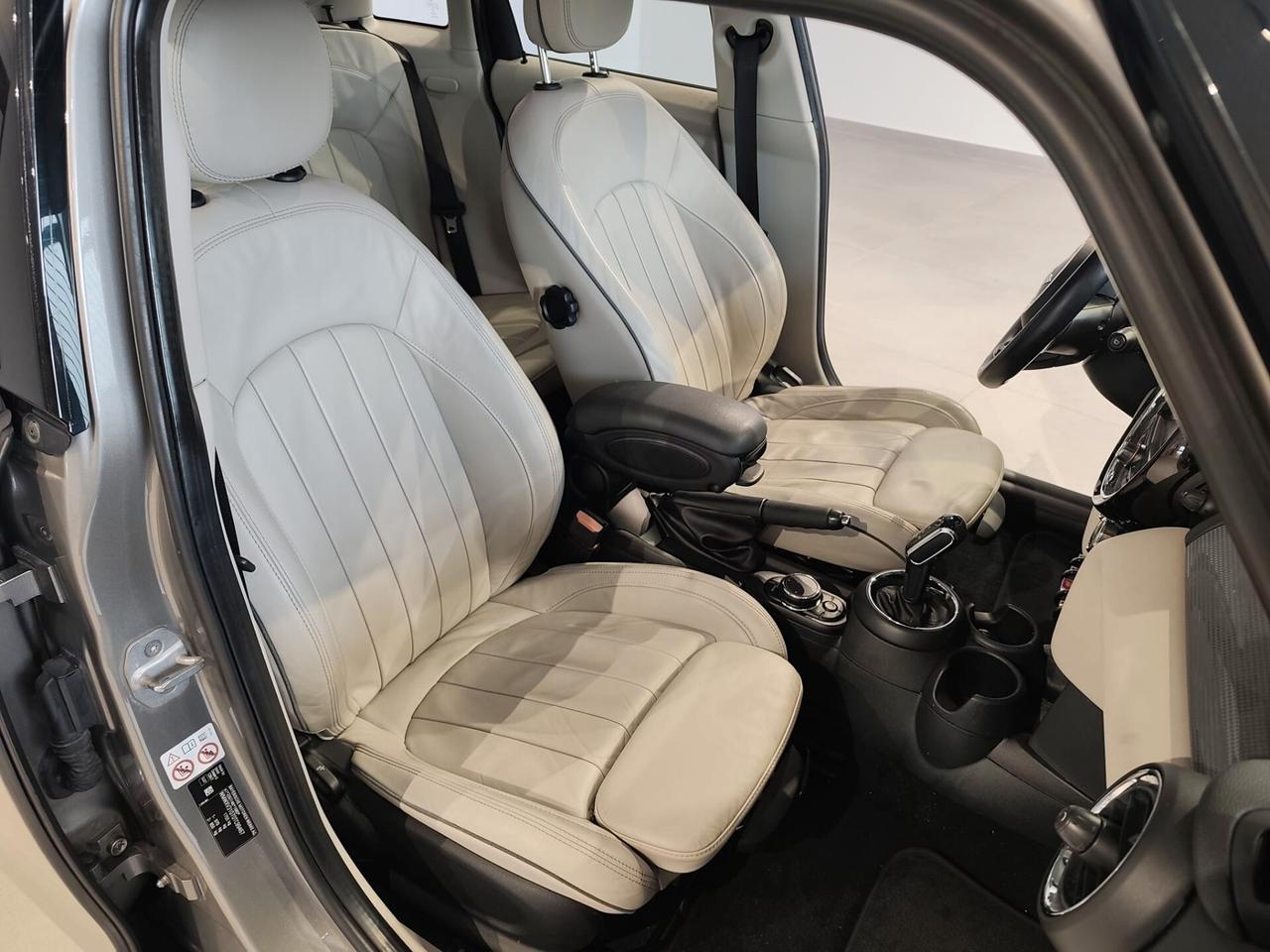 Mini 5 Porte F55 Cooper D 116Cv Aut Hype