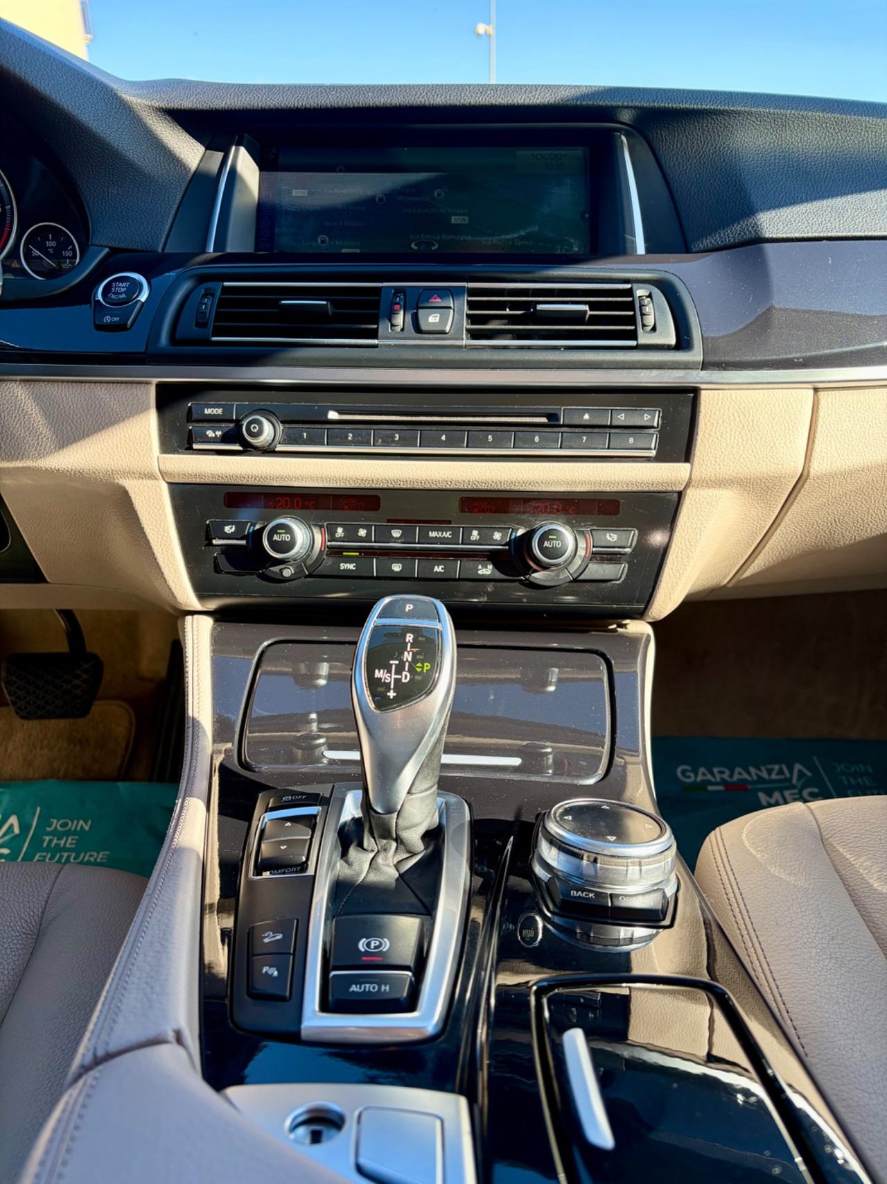 Bmw 525d XDrive Touring Luxury - 2014