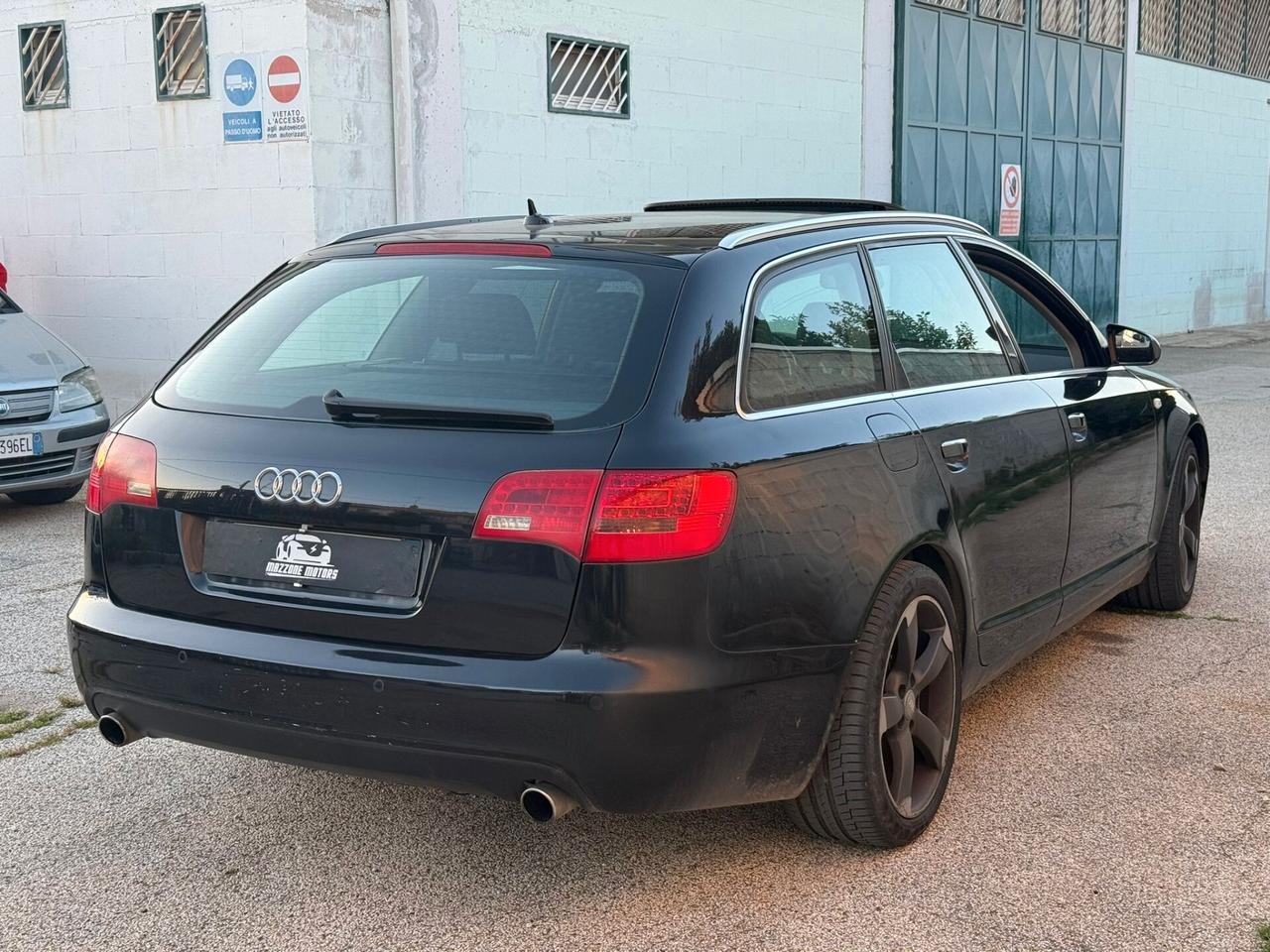 Audi A6 3.0 V6 Quattro