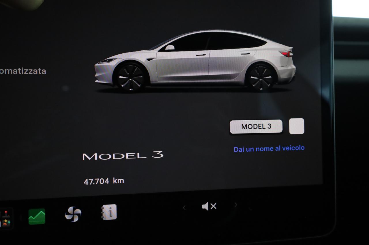 TESLA Model 3 NV35 RWD Premium