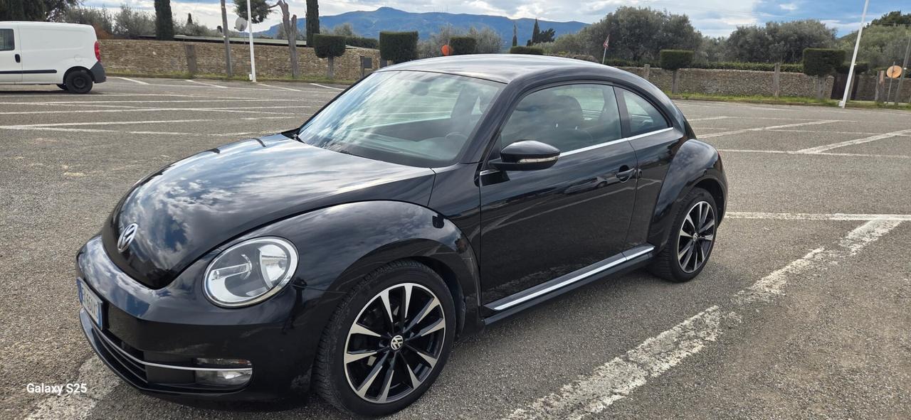 Volkswagen Maggiolino 1.6 TDI Design