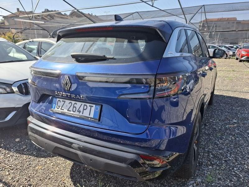 Renault Austral evolution MY23 mild hybrid advanced 130