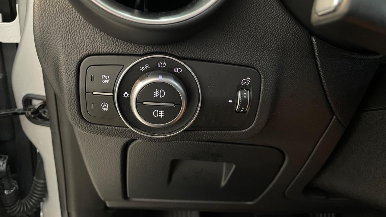 Alfa Romeo Stelvio 2.2 Turbodiesel 180 CV AT8 RWD Executive