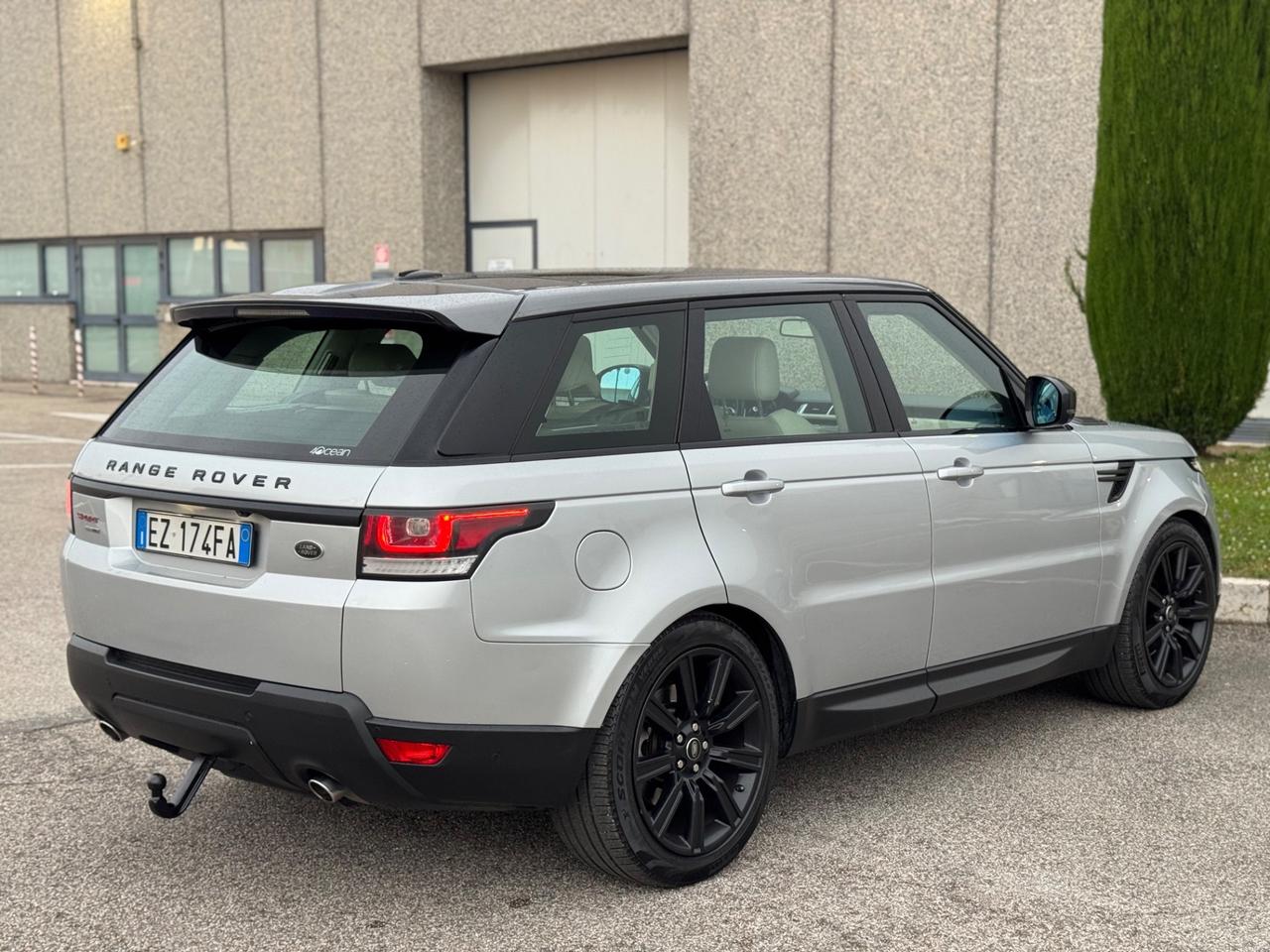 Land Rover Range Rover Sport 3.0 TDV6 HSE Dynamic