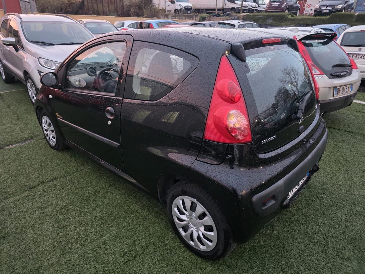 Peugeot 107 1.0 68CV 3p. Neopatentati