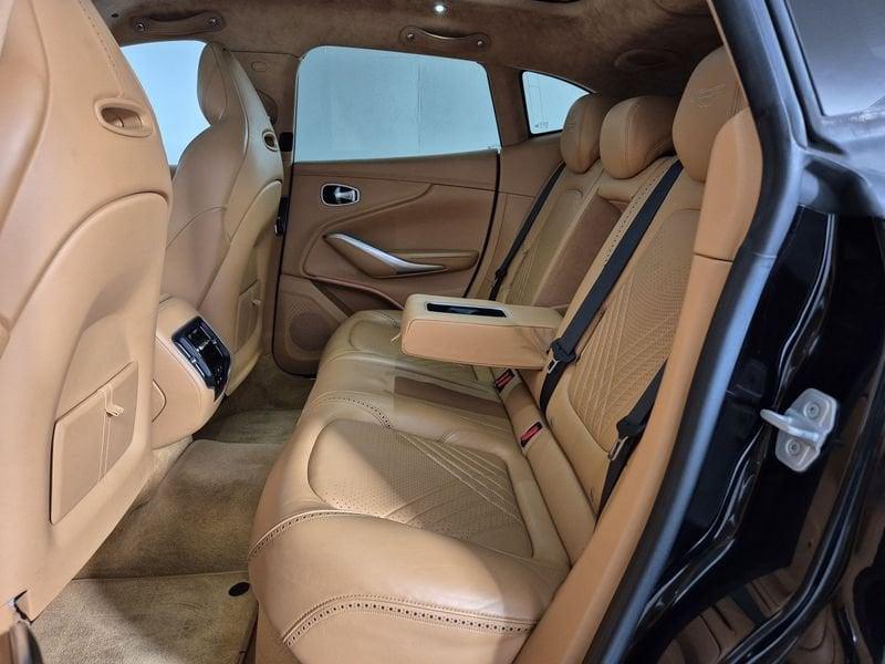 Aston Martin DBX 4.0 auto